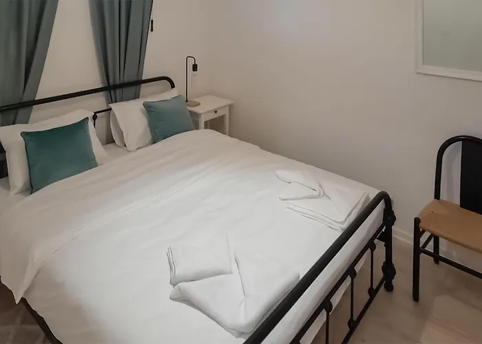 3 Bedroom Amazing In Kraljevica