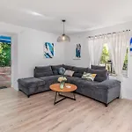 Nice Home In Kraljevica With House Sea View Case de vacanță