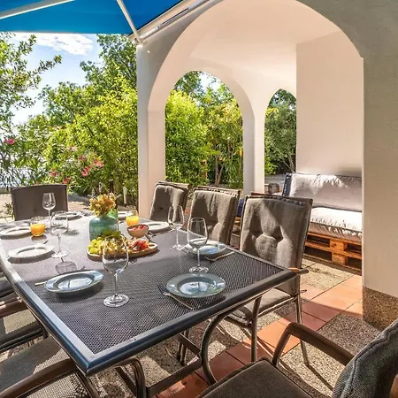 3 Bedroom Amazing In Holiday home Kraljevica